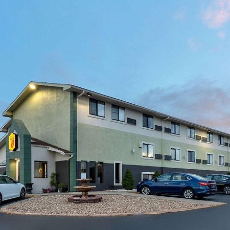 Super 8 By Wyndham Kansas City At Barry Road/Airport Extérieur photo