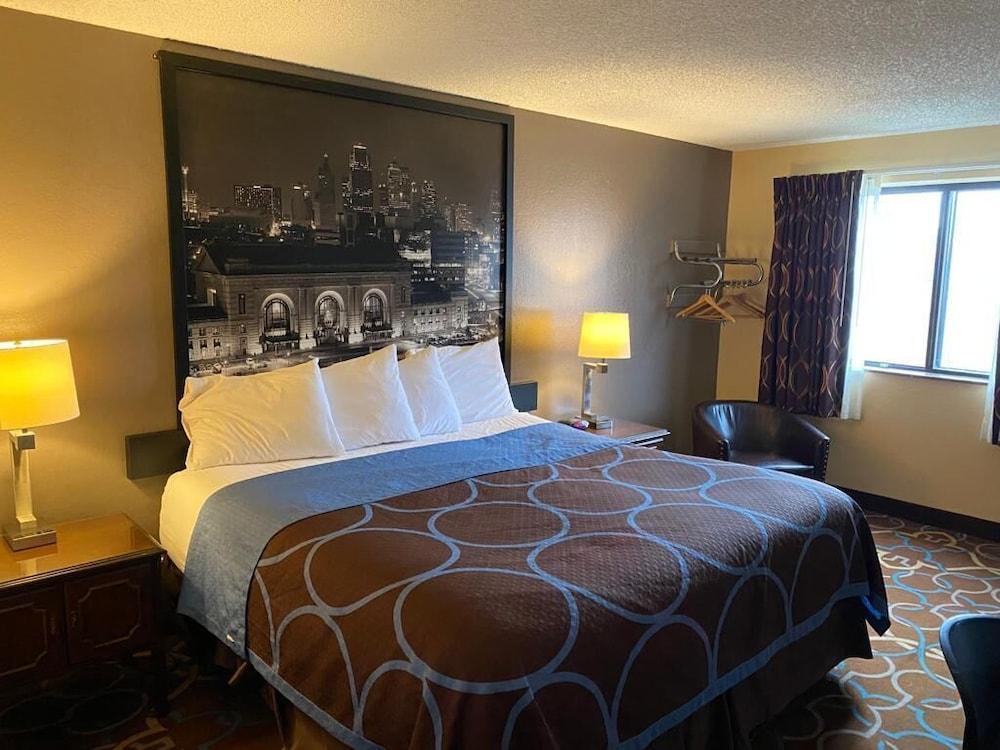 Super 8 By Wyndham Kansas City At Barry Road/Airport Extérieur photo