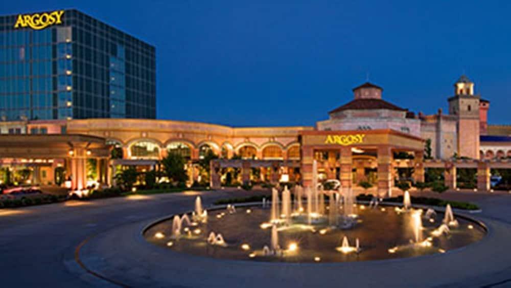 Super 8 By Wyndham Kansas City At Barry Road/Airport Extérieur photo