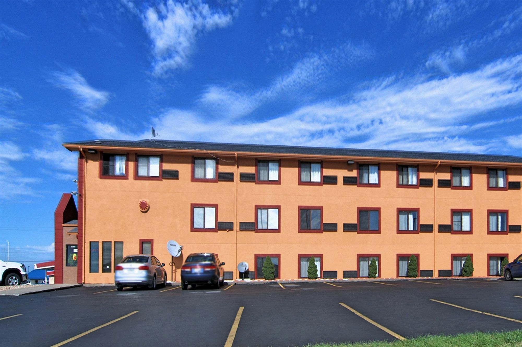 Super 8 By Wyndham Kansas City At Barry Road/Airport Extérieur photo