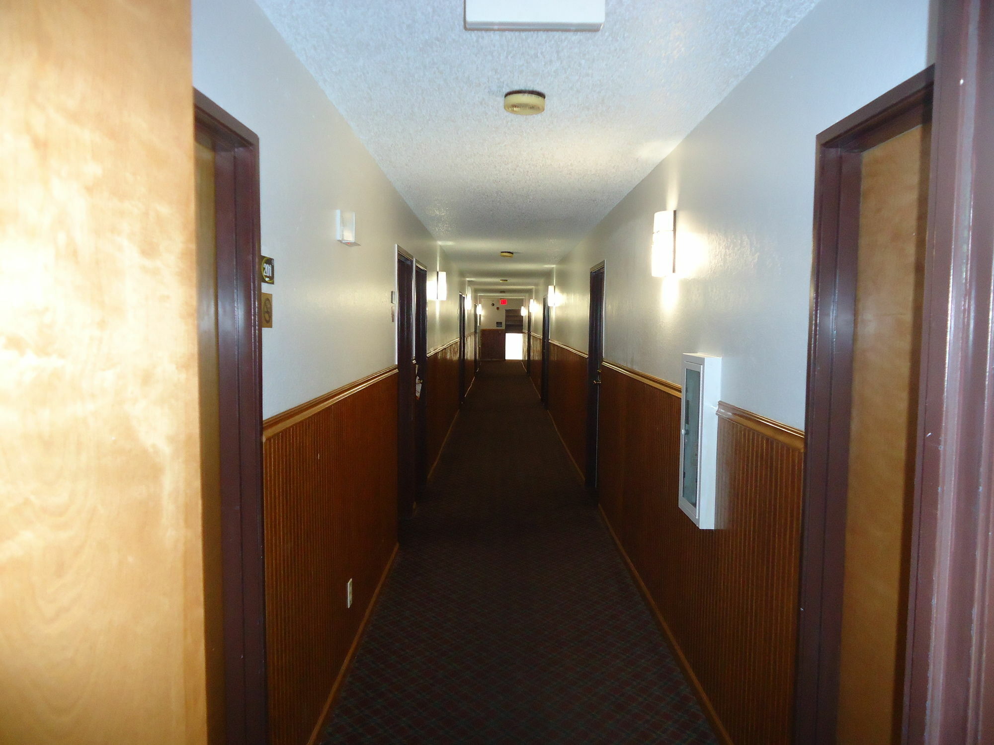 Super 8 By Wyndham Kansas City At Barry Road/Airport Extérieur photo